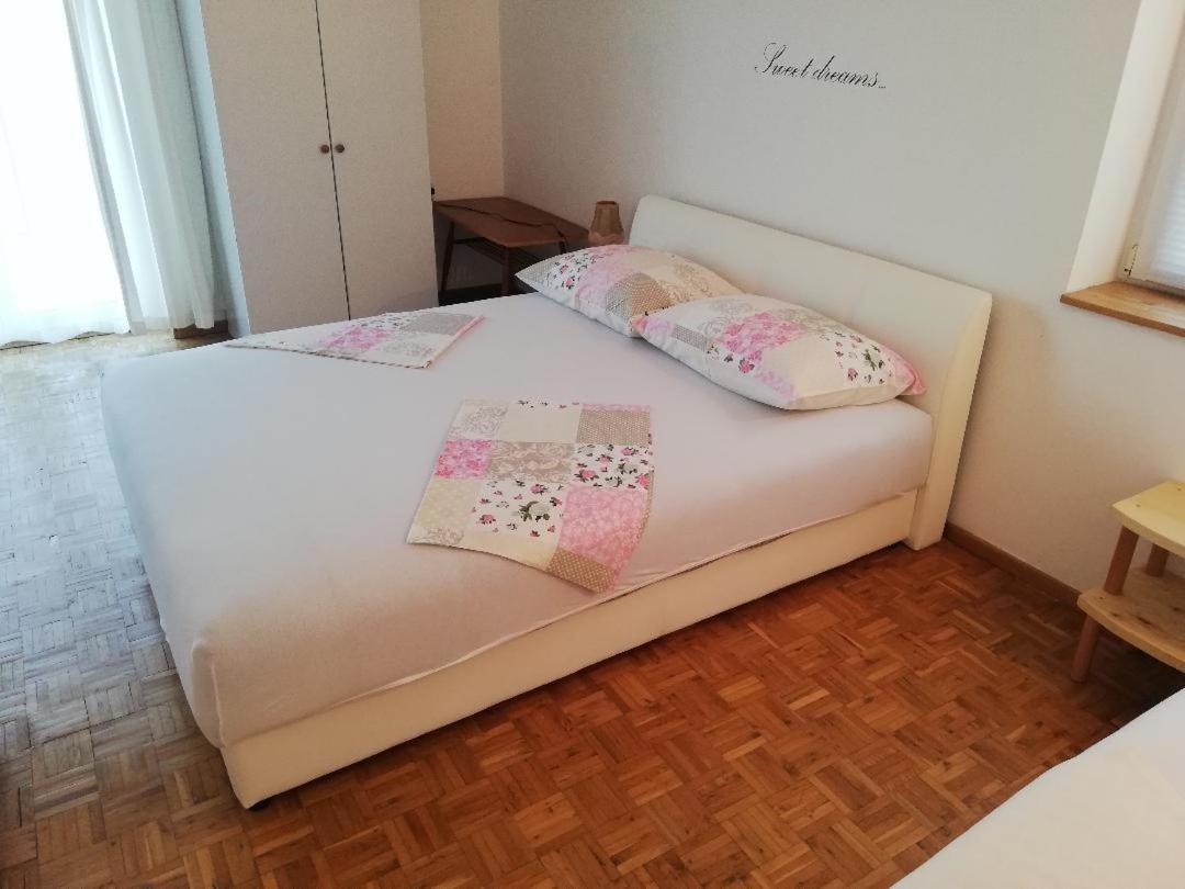 Holiday Home Villa Marin Stanici Esterno foto
