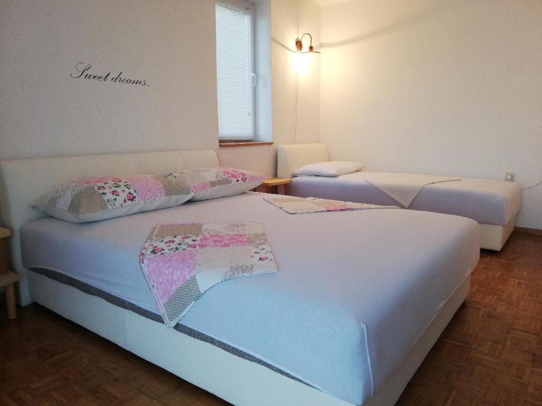 Holiday Home Villa Marin Stanici Esterno foto